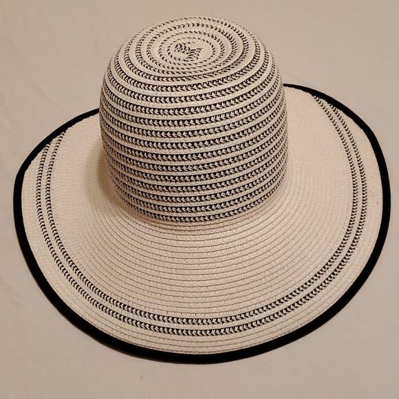 Magid Hats Accessories - Magid Hats size 7x8